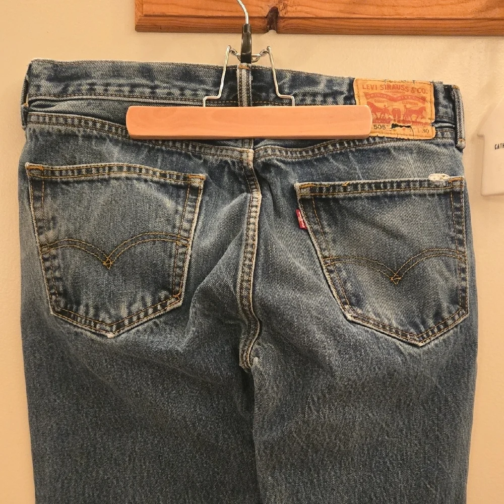 Mens Vintage Levi's 505 Jeans Tagged 32x30 - Picture 4 of 13